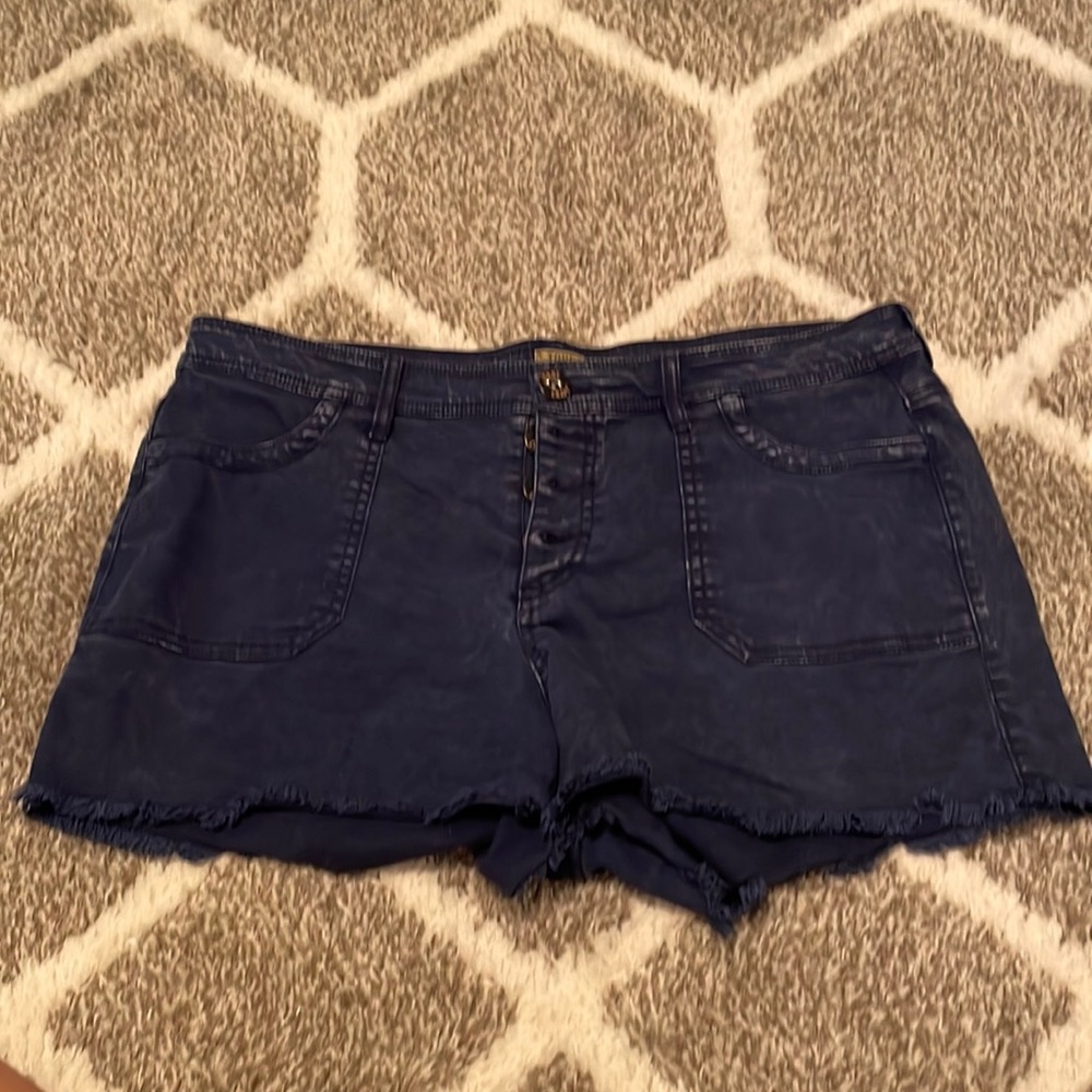 True craft dark denim shorts
